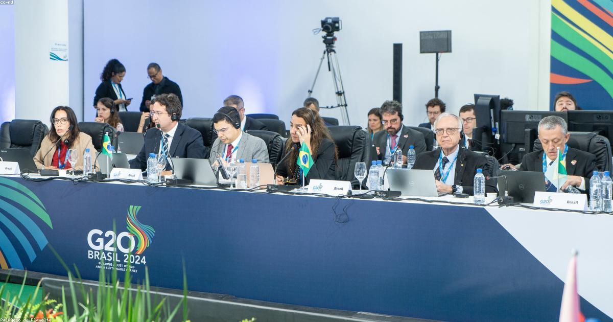 Finanzas Verdes: Descubre la Calculadora de Autoconsumo Colectivo